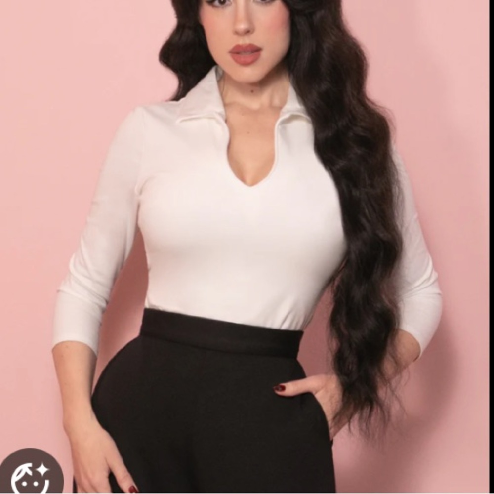Vixen by Micheline Pitt Cream Fitted Collared V-Neck Top